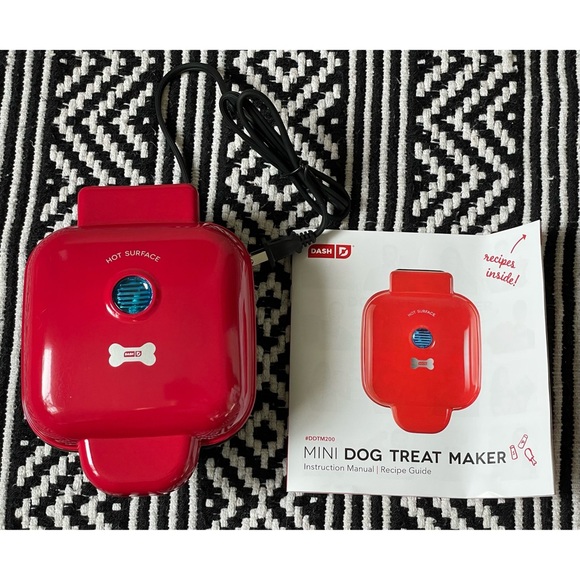 Dash Mini Dog Treat Maker - Picture 10 of 13
